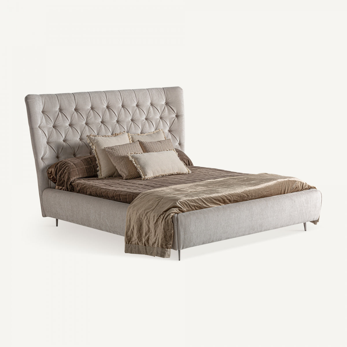 CAPITONE BED